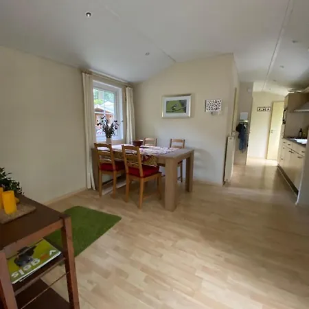 Pimpelmees Vakantie In Apartamento